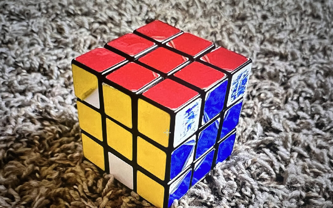 How to Solve a 3 by 3 Rubik’s Cube: 7 Steps